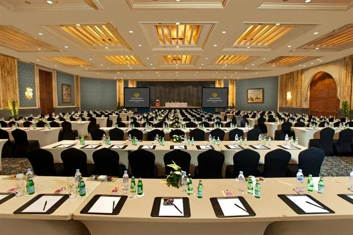 The Ultimate Guide to Booking the Perfect Corporate Meeting Venue in Nigeria