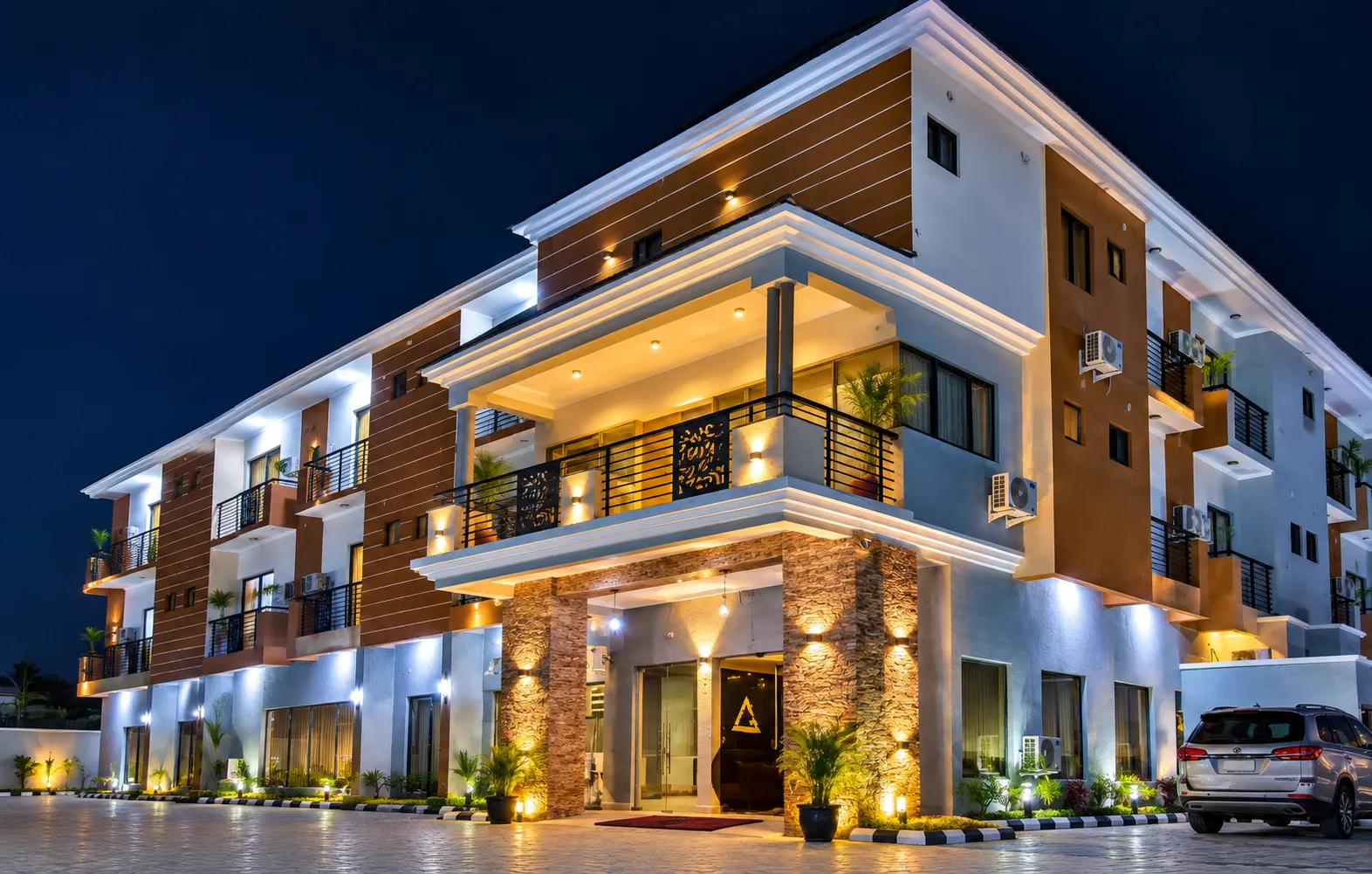 Aga Woods Hotels – Banquet Hall